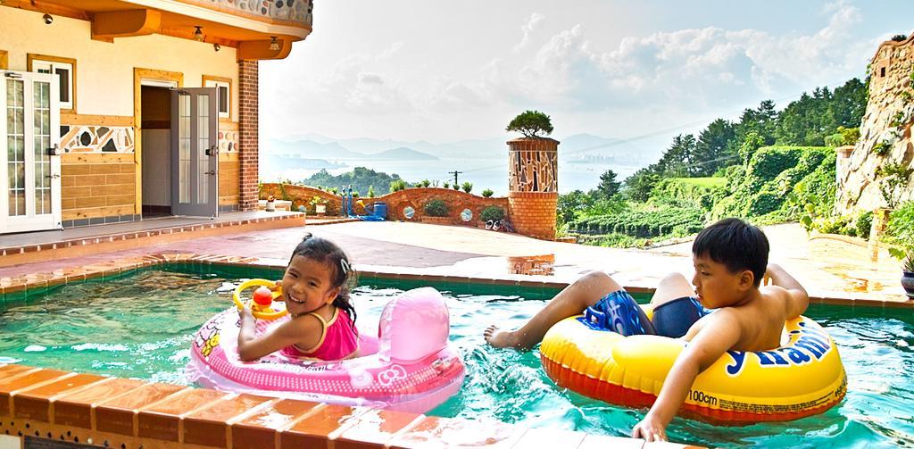 Gung Pension นัมแฮ ภายนอก รูปภาพ